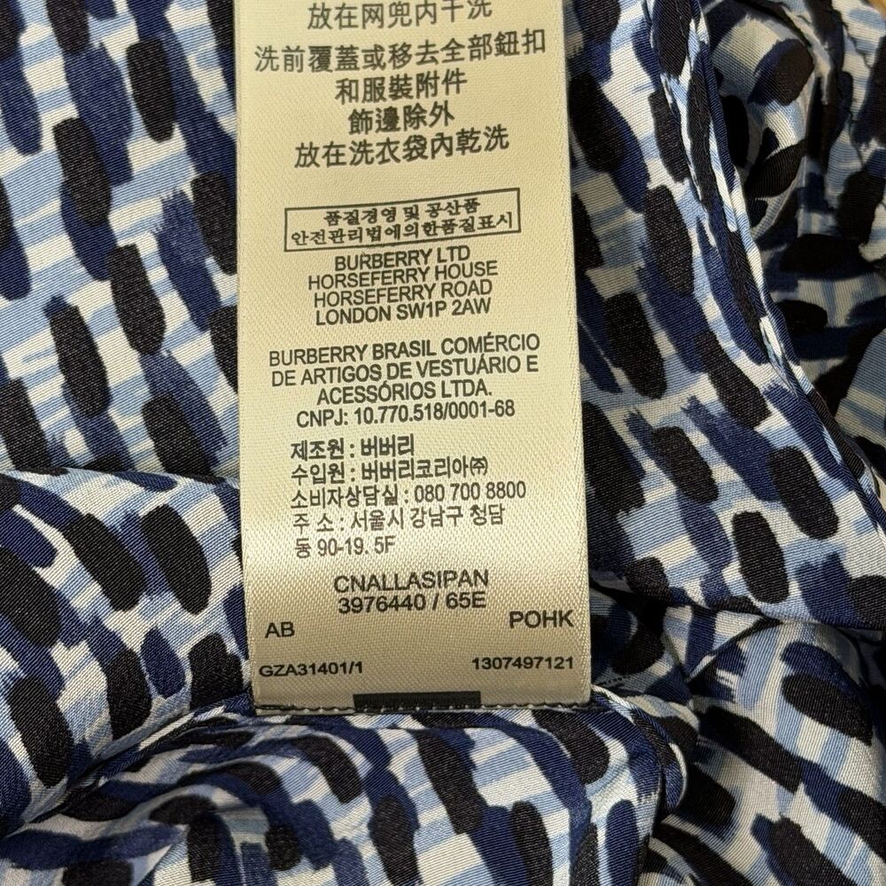 Burberry Brit Sleeveless Silk Blouse Abstract Animal Print XL EUC Quiet Luxury - Picture 7 of 12